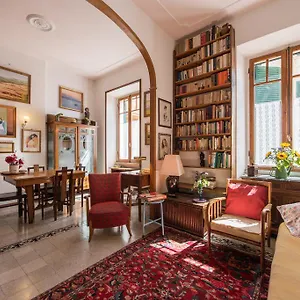 colosseo-holiday-house.it-romehotels.com/