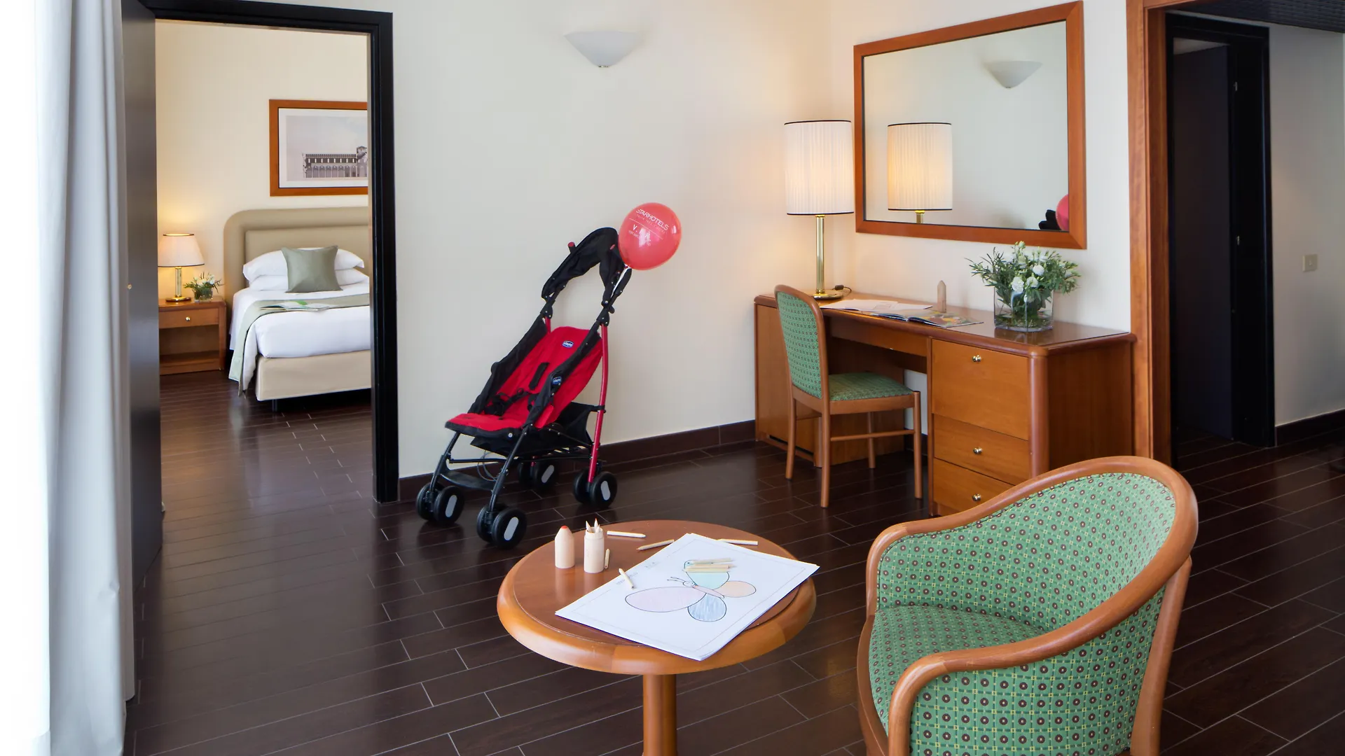 Starhotels Business Palace Milano 4*,  Italia