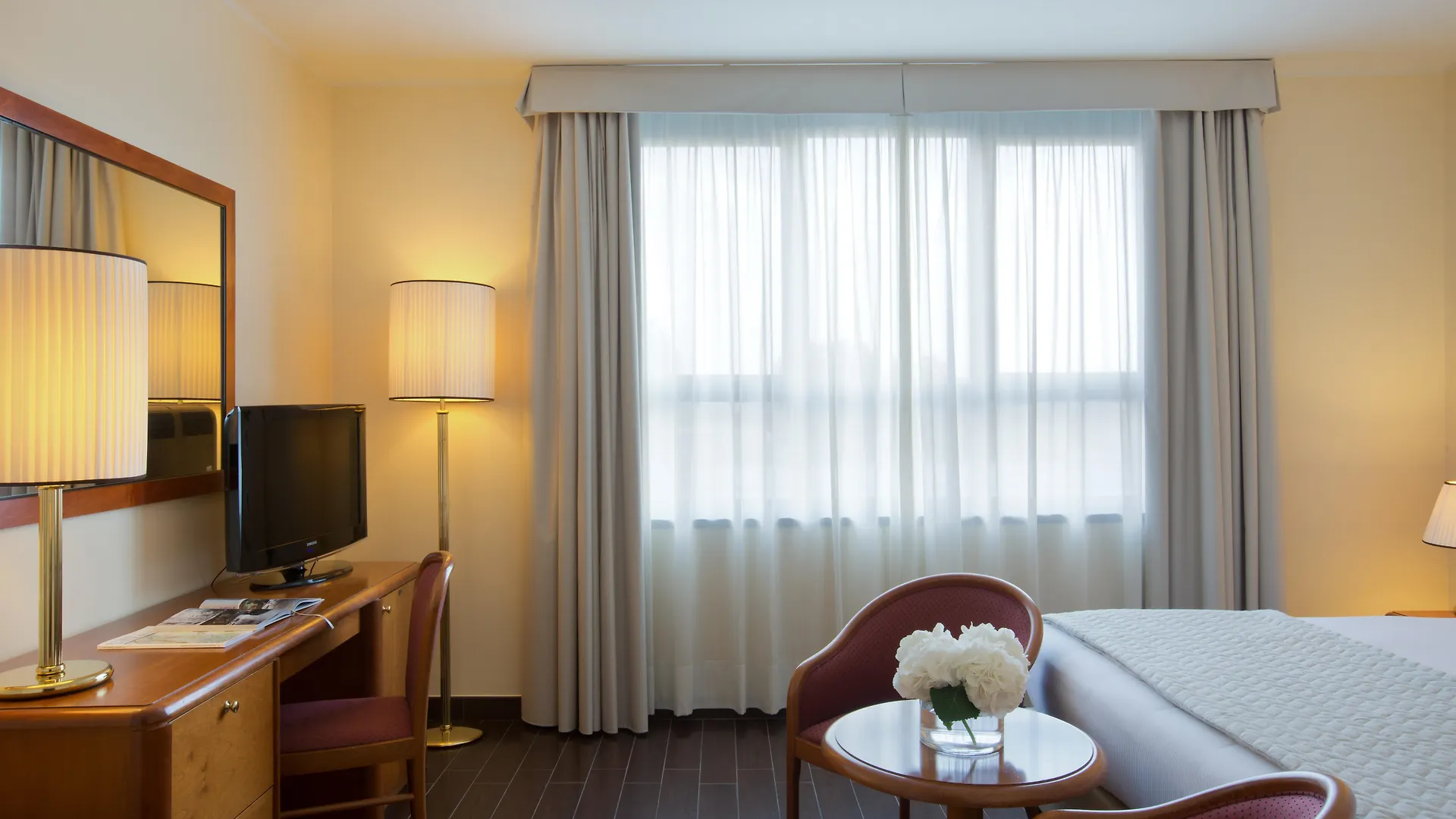 Starhotels Business Palace Milano 4*,