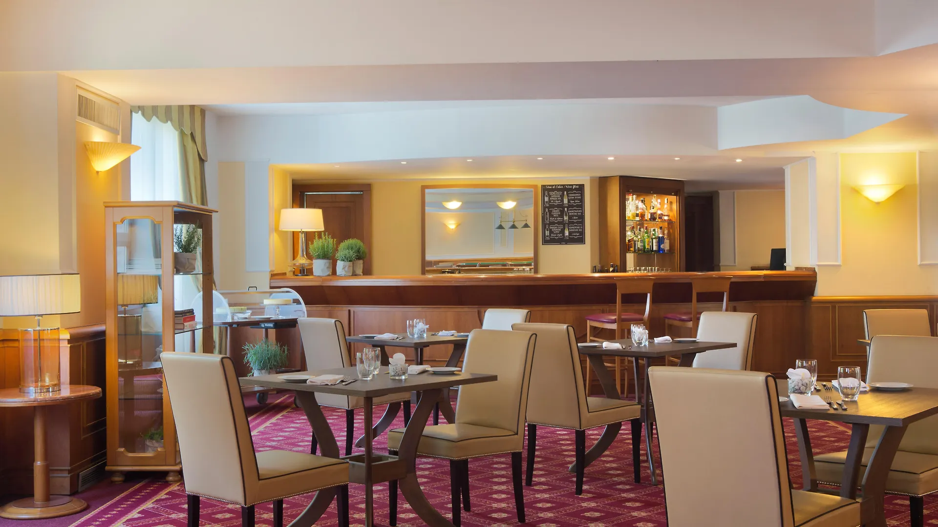 Starhotels Business Palace Milaan